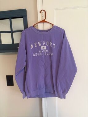 Newport Rhode Island Lavender Crewneck Sweatshirt